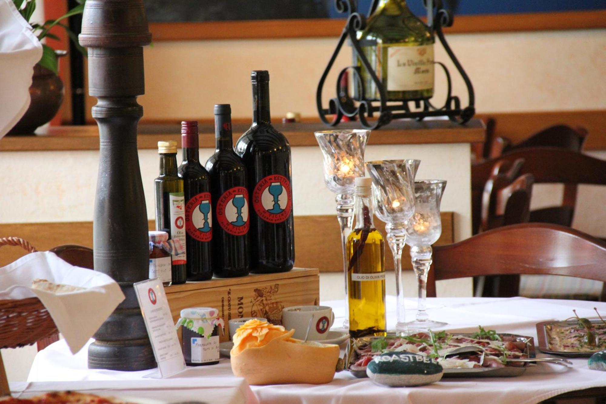 ホテル Osteria Ticino By Ketty & Tommy アスコナ エクステリア 写真